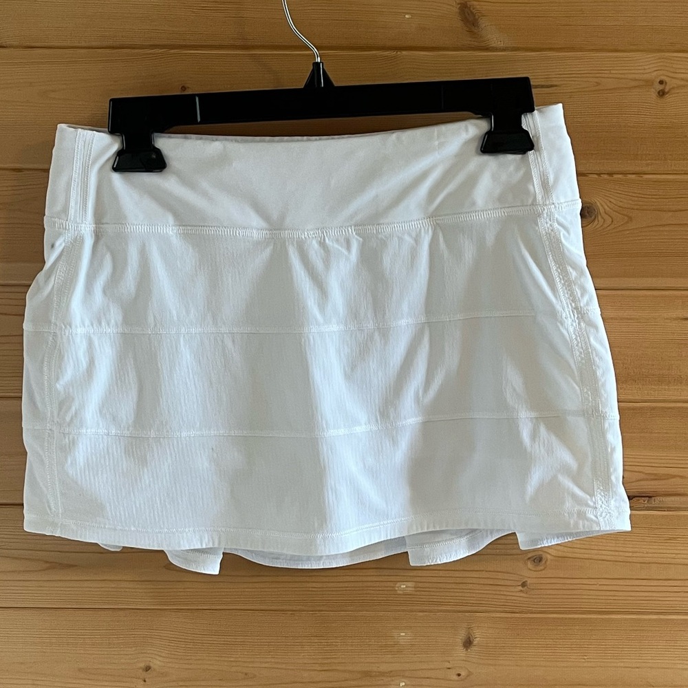 Lulu lemon Pace Rival White Tennis Skort Skirt Sz 6 EUC
